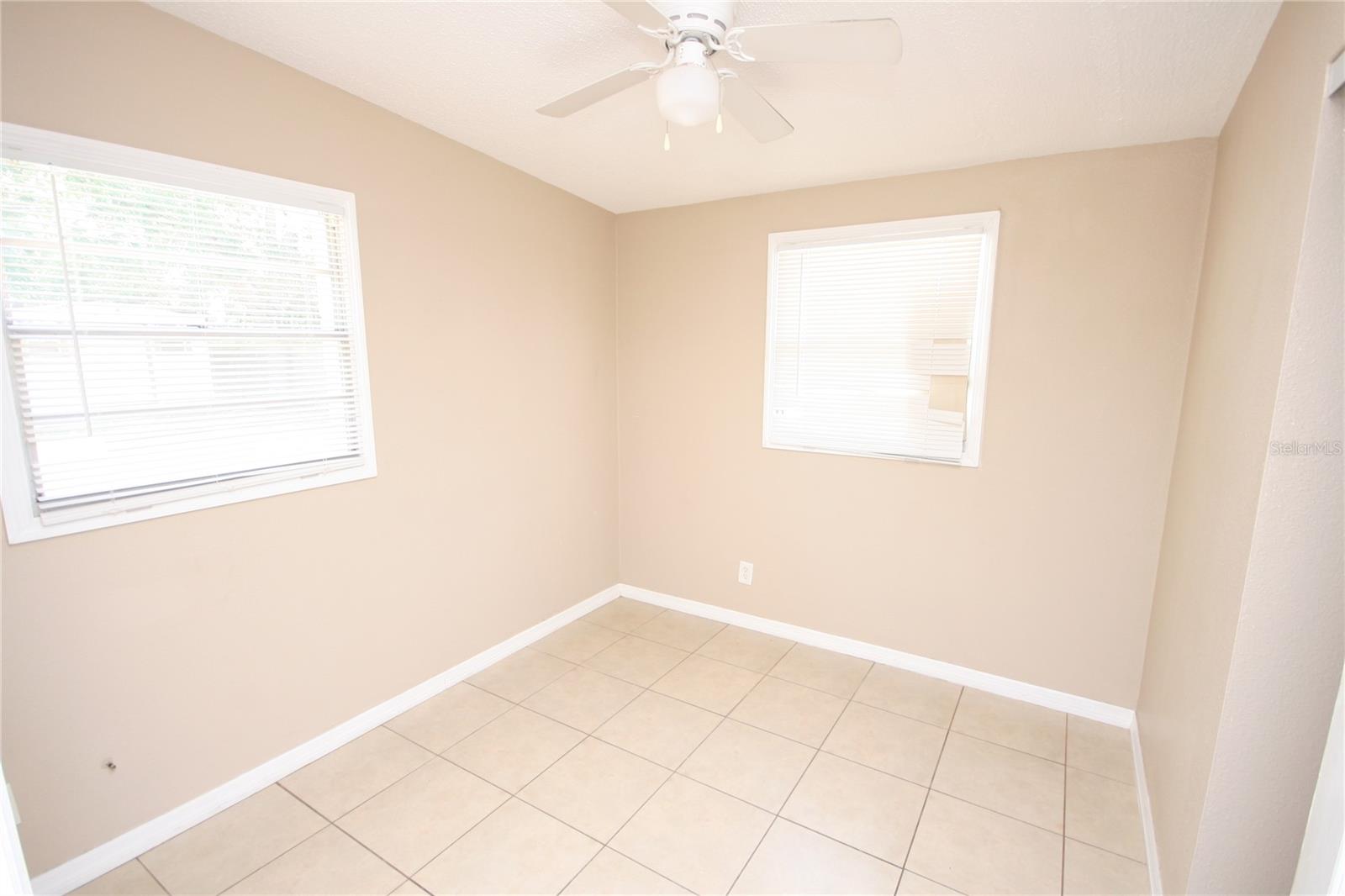 Image 16 of 43 For 5417 Golden Drive