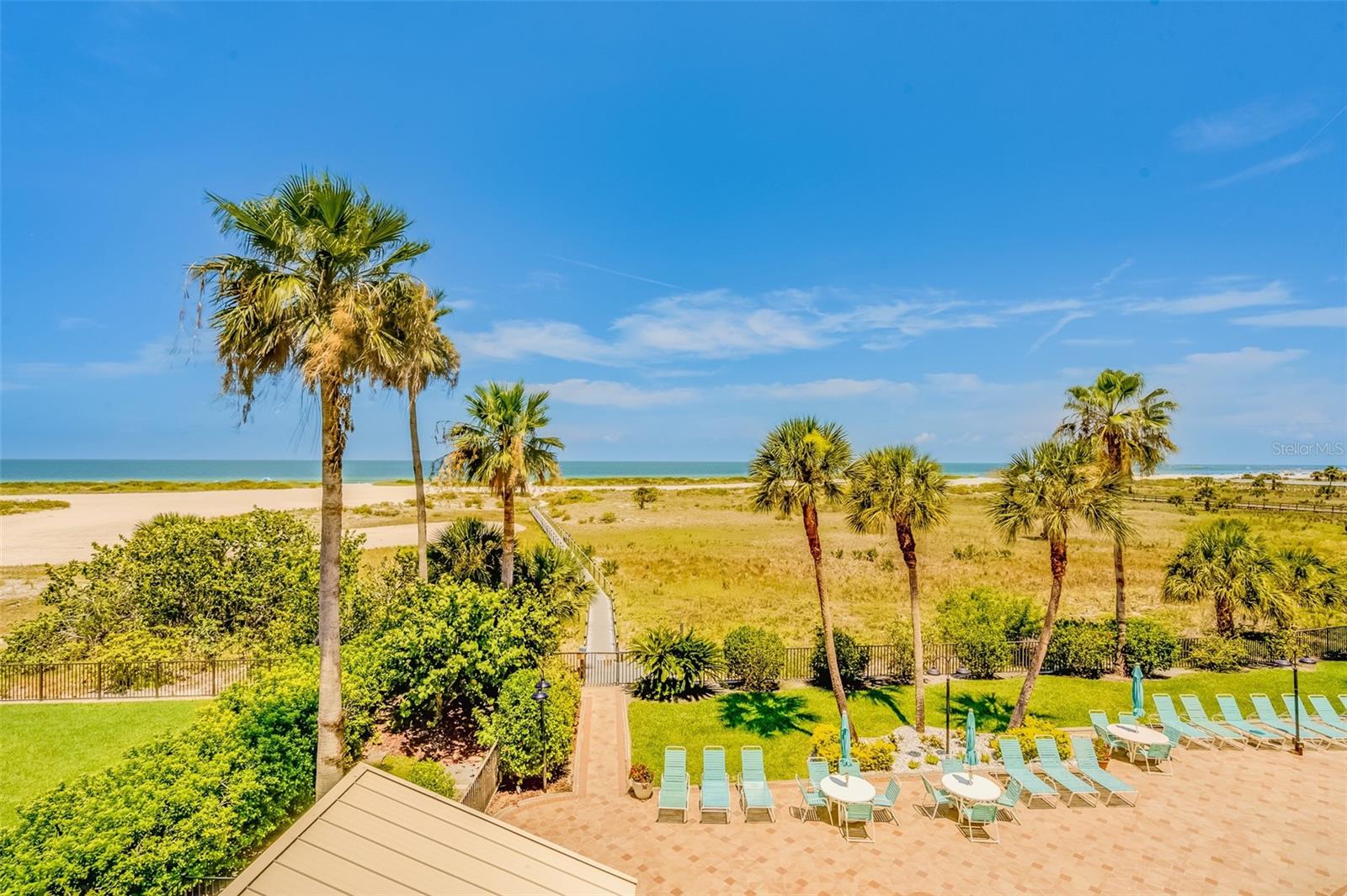 Image 12 of 41 For 1250 Gulf Boulevard 301