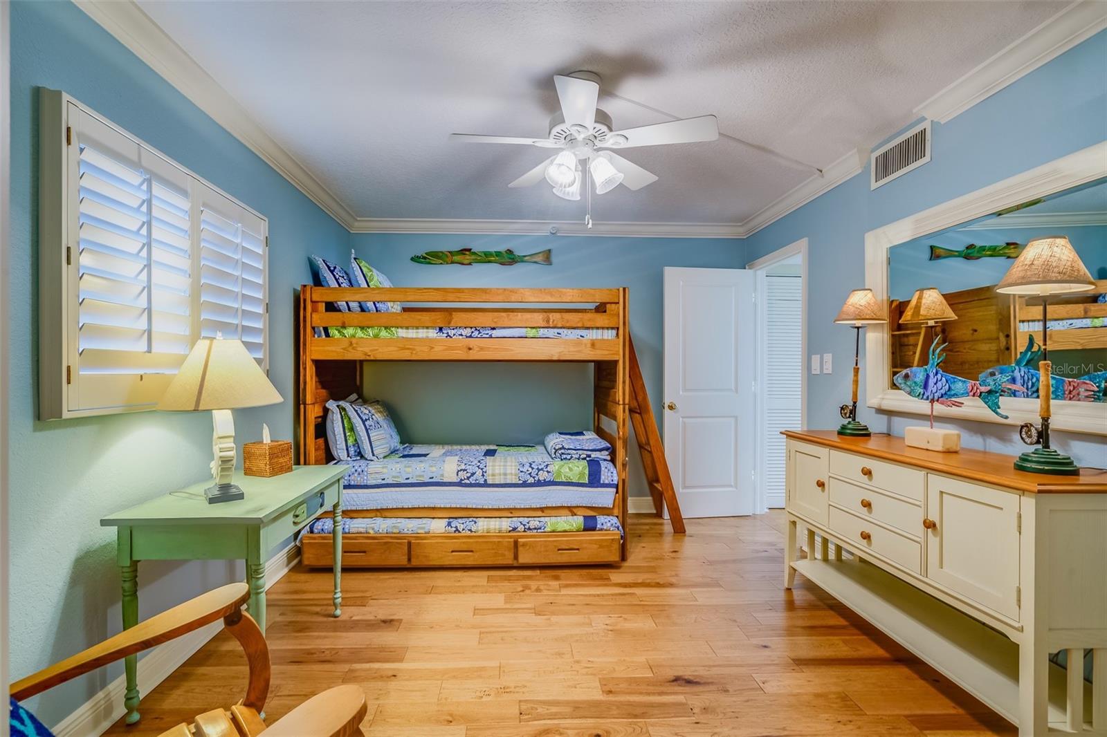 Image 30 of 41 For 1250 Gulf Boulevard 301