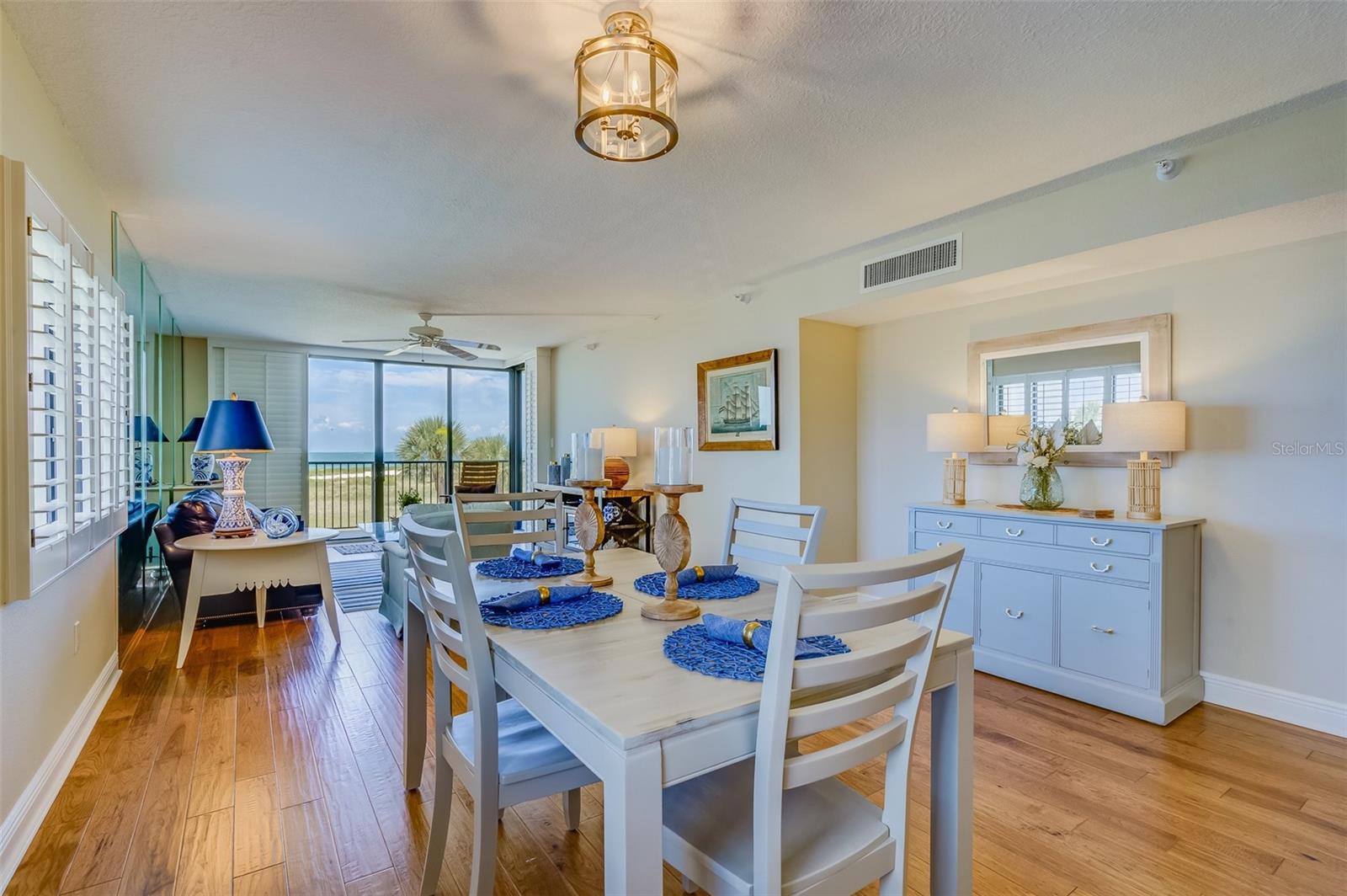 Image 9 of 41 For 1250 Gulf Boulevard 301