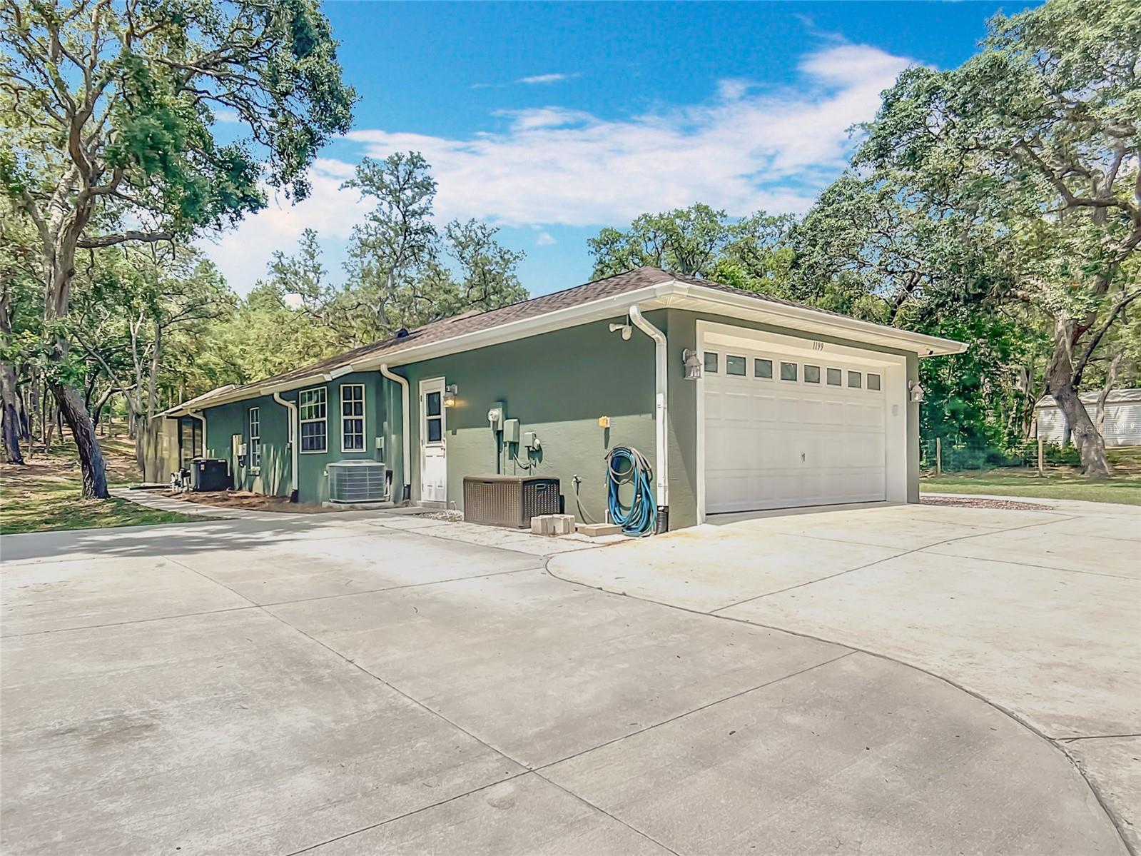 Image 11 of 64 For 1199 Mckinley Street