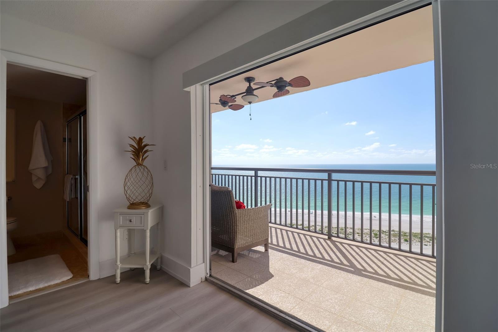 Image 25 of 46 For 1270 Gulf Boulevard 1901