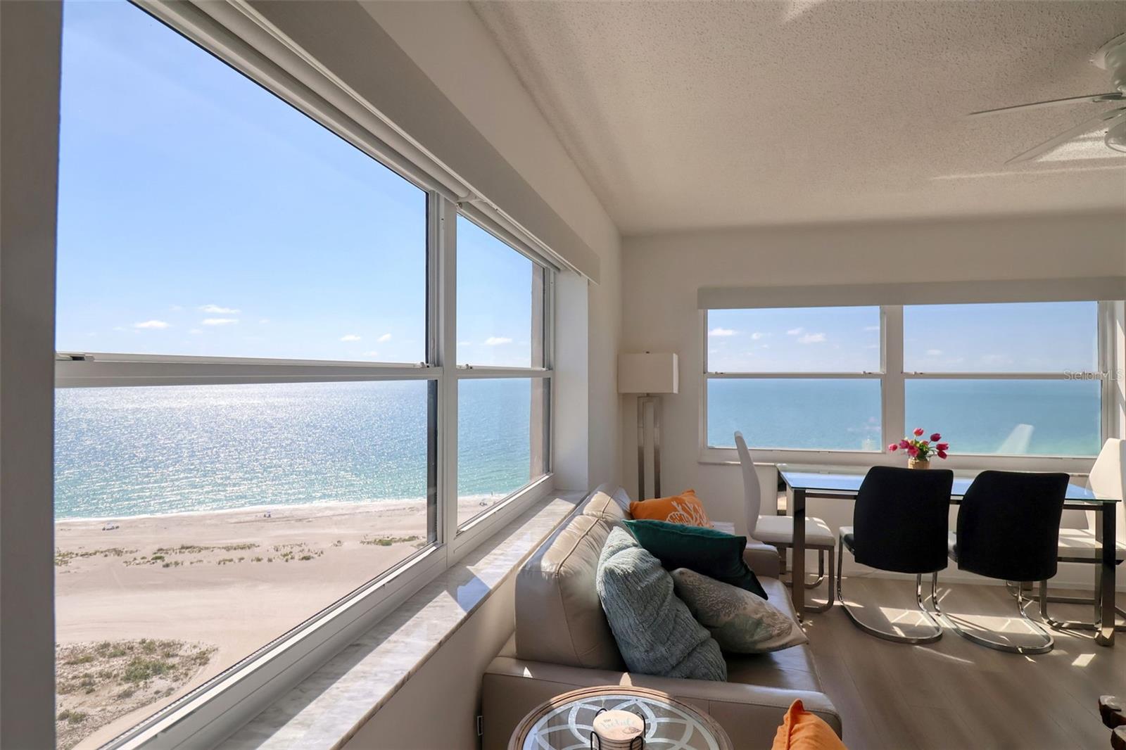Image 3 of 46 For 1270 Gulf Boulevard 1901