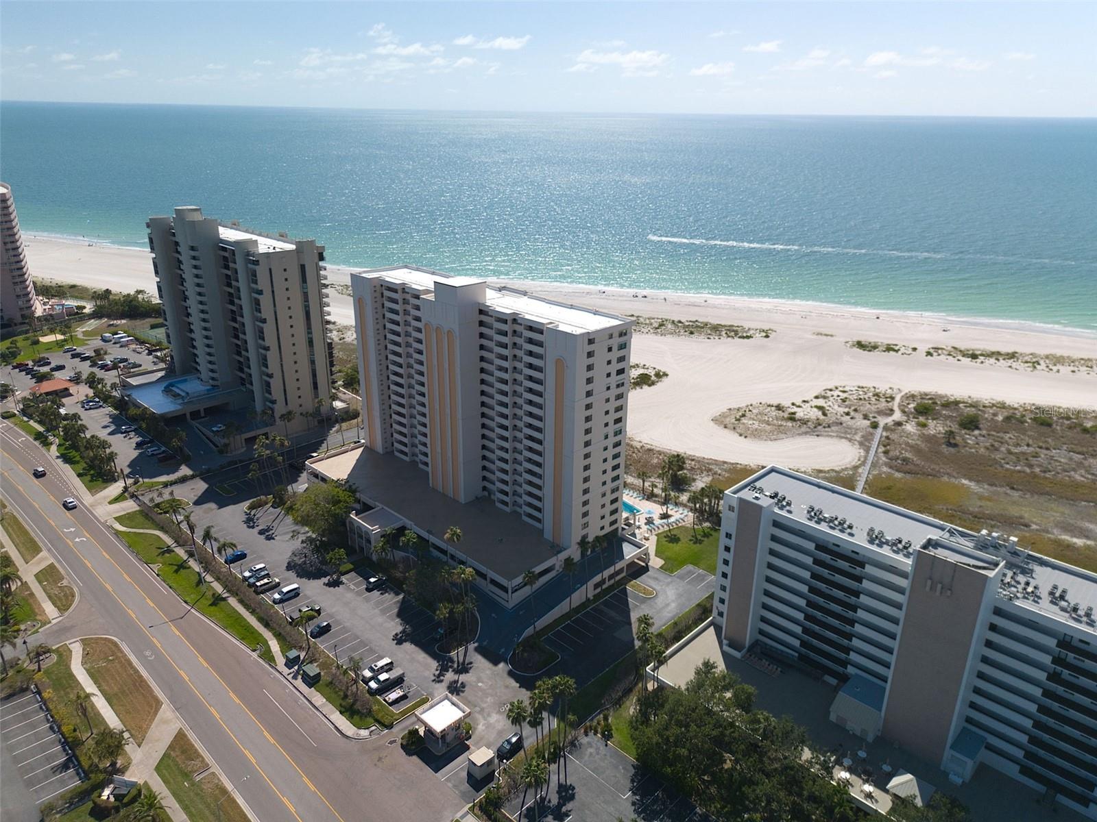 Image 41 of 46 For 1270 Gulf Boulevard 1901