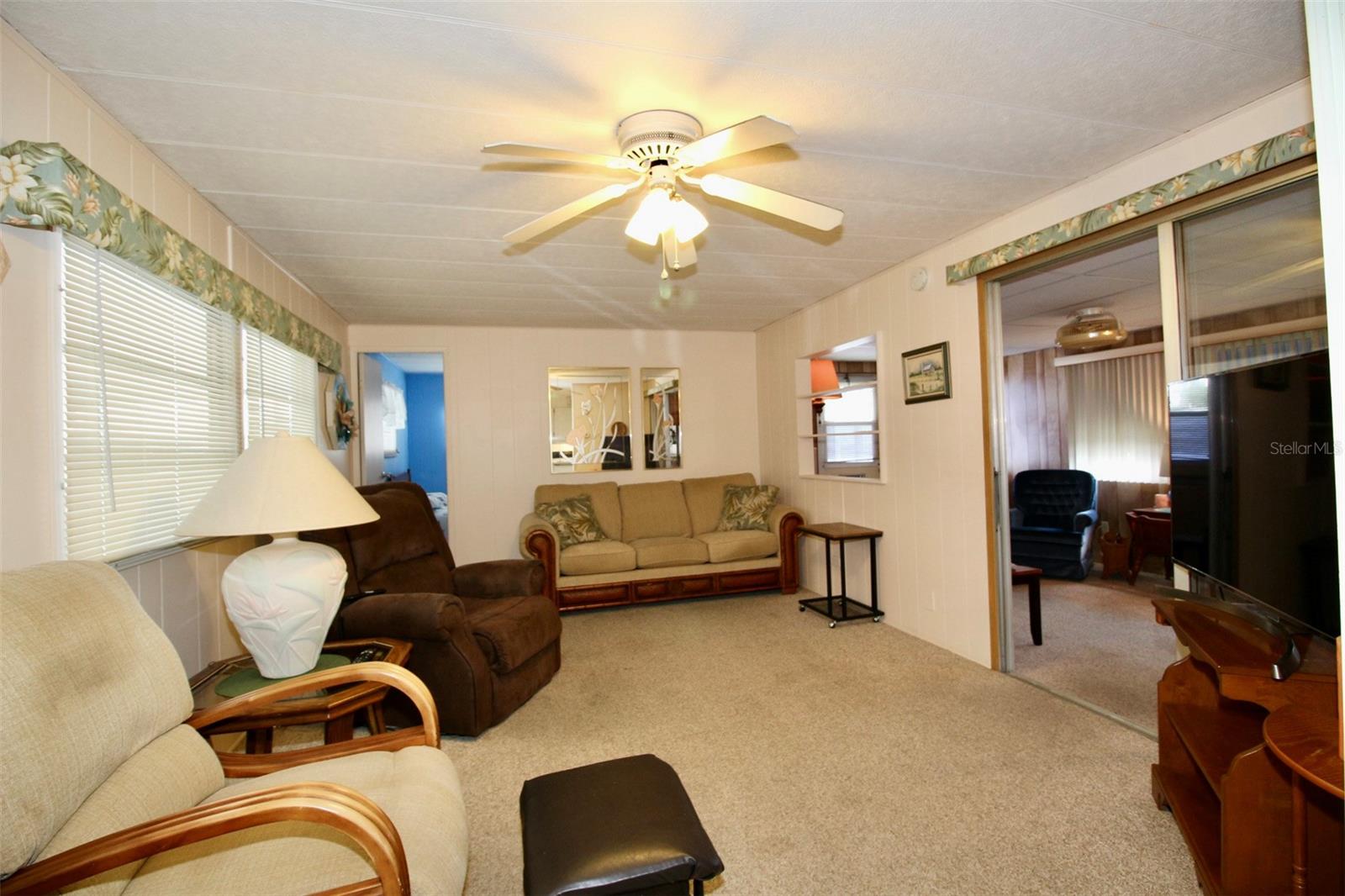 Image 17 of 46 For 82292 2nd Avenue N 292