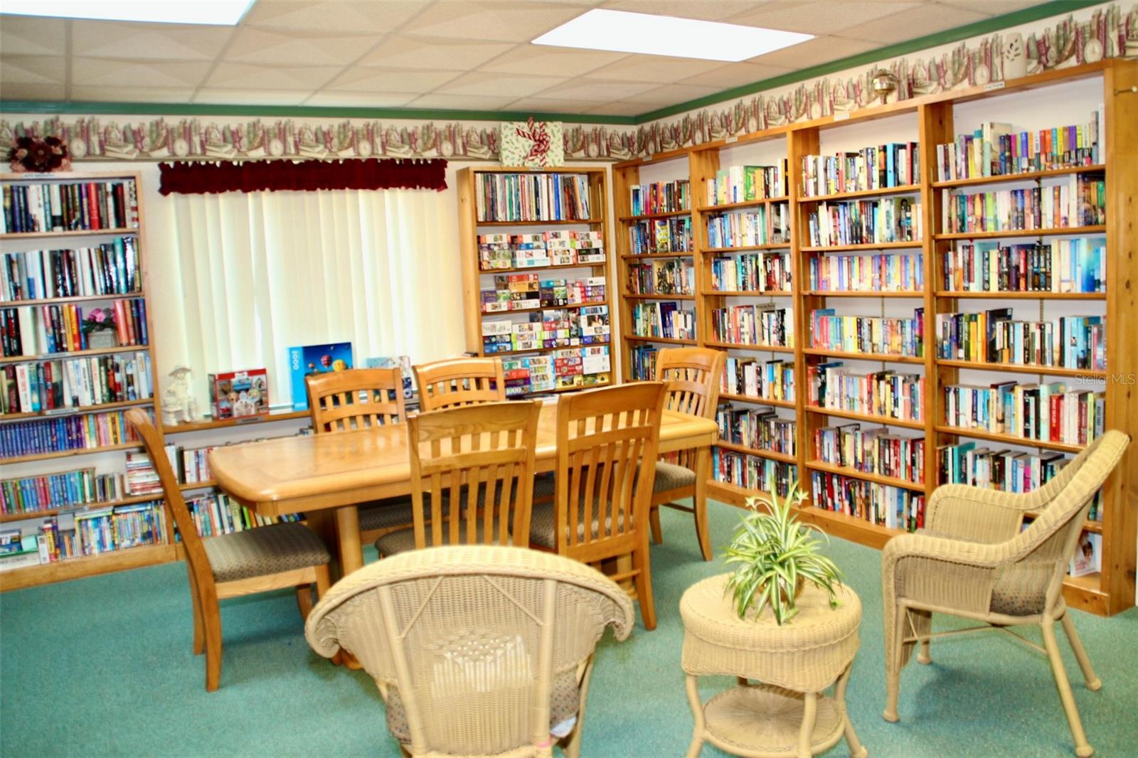 Image 38 of 46 For 82292 2nd Avenue N 292