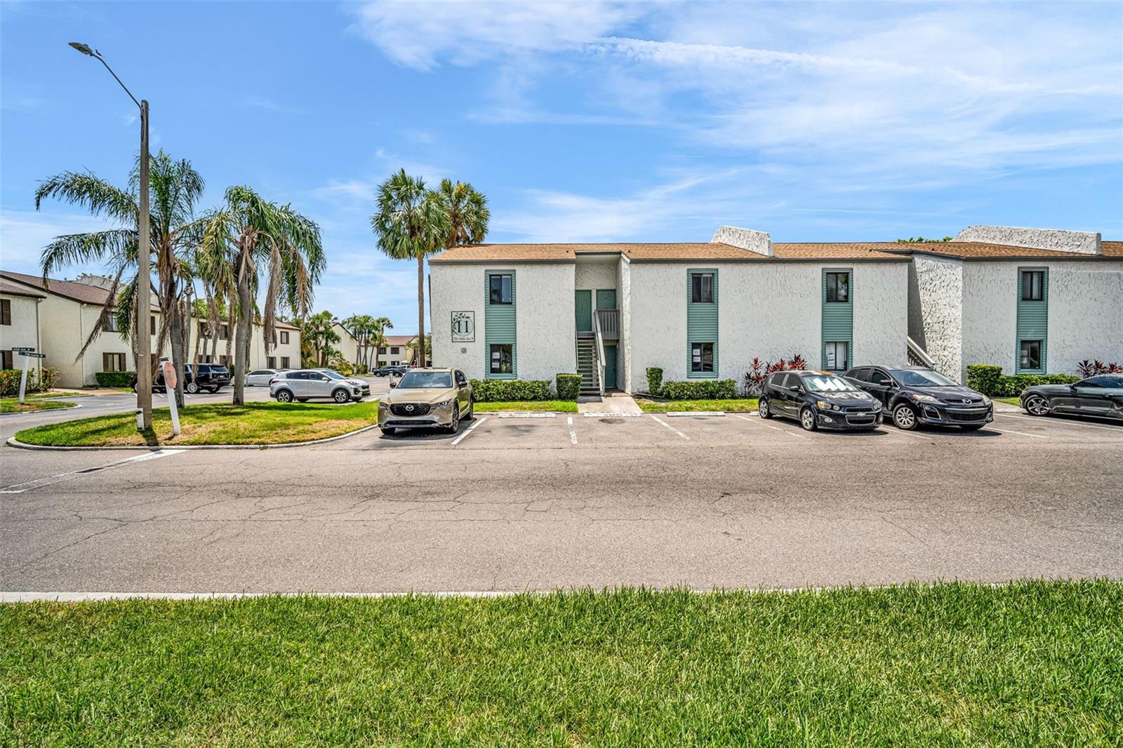 Details for 776 116th Avenue N 1110, ST PETERSBURG, FL 33716