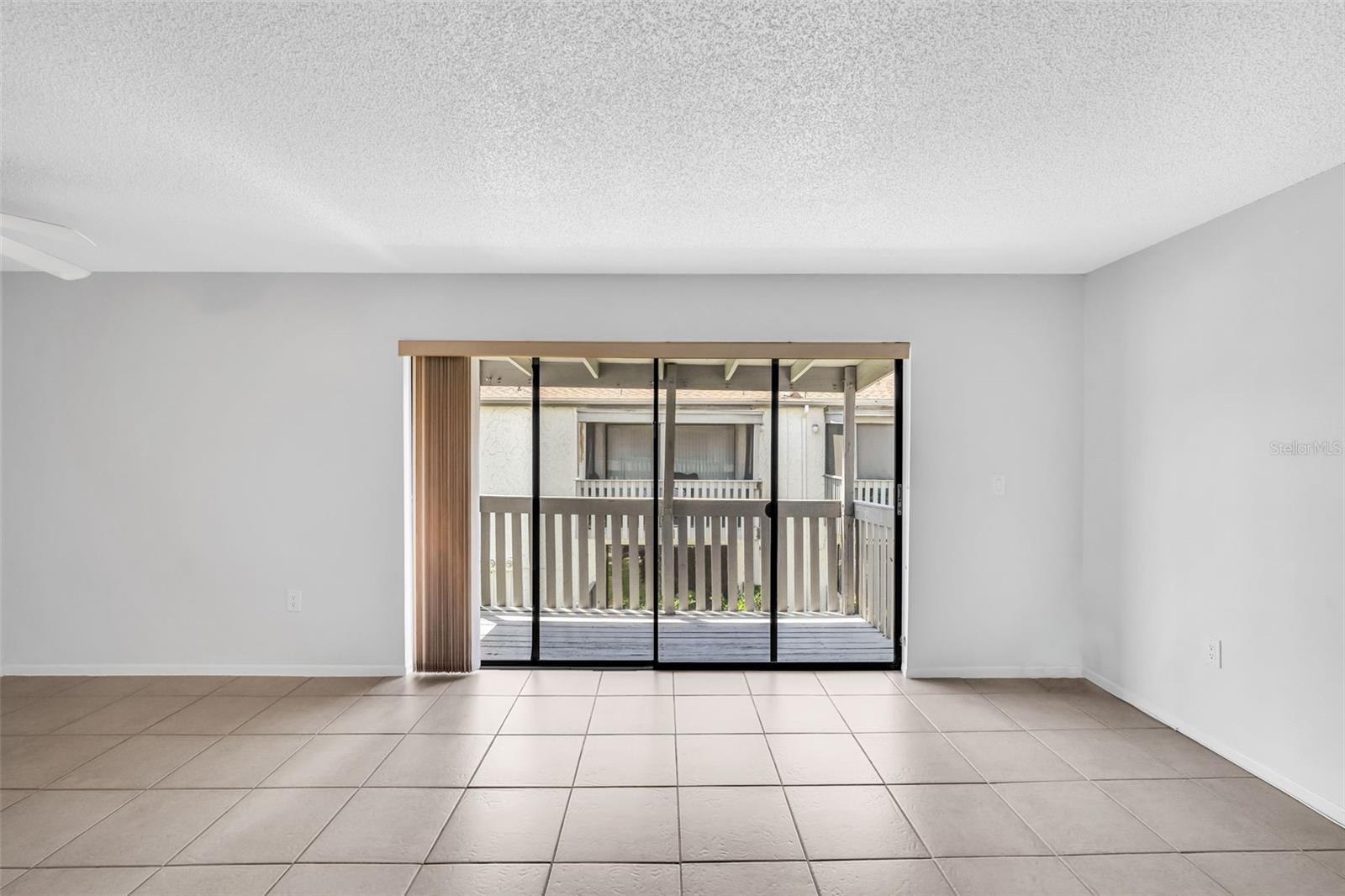 Image 12 of 28 For 776 116th Avenue N 1110