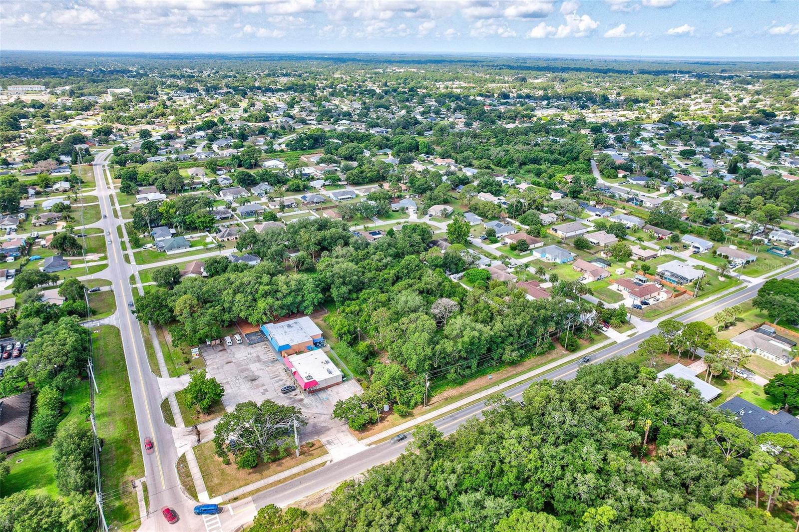 Image 8 of 14 For Americana Boulevard Ne