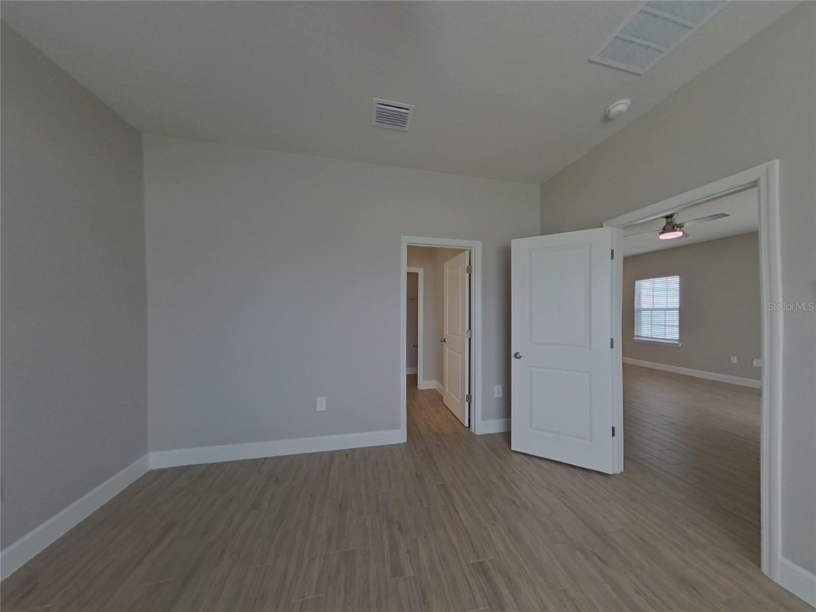 Image 7 of 15 For 4627 Pippin Lane