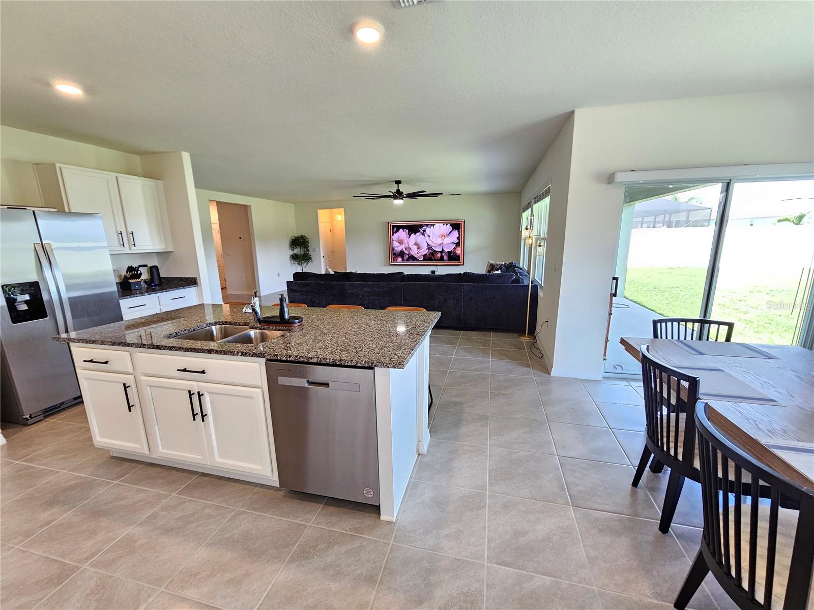 Image 11 of 32 For 3148 Caspian Feather Street