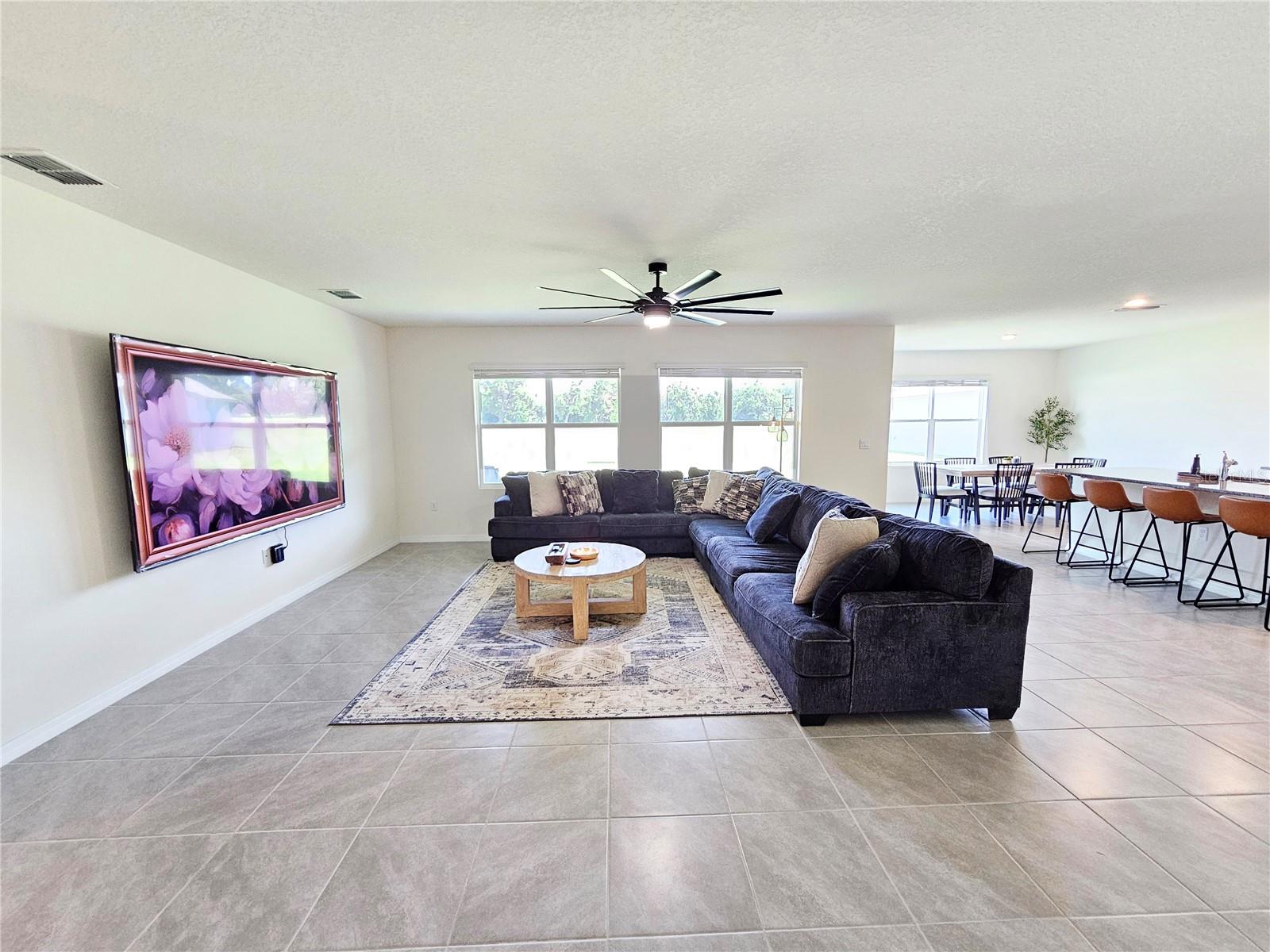 Image 4 of 32 For 3148 Caspian Feather Street