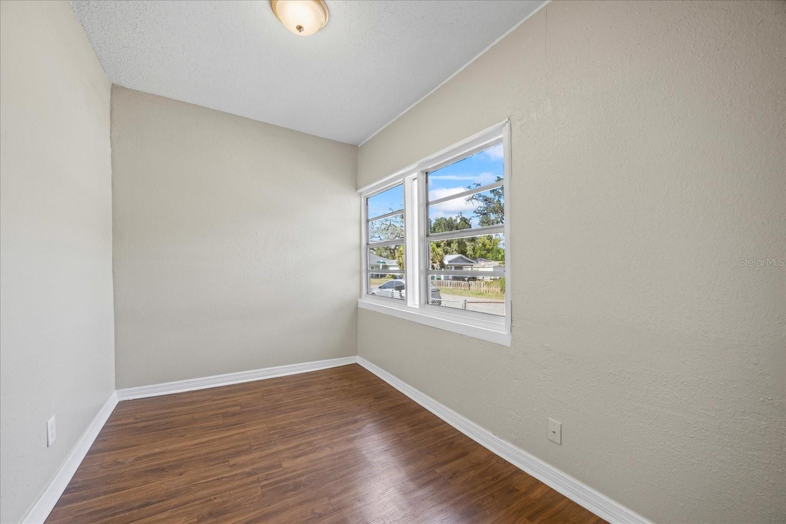 Image 19 of 28 For 4804 18th Street