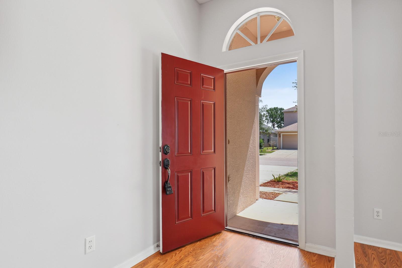 Image 4 of 38 For 8559 Canterbury Lake Boulevard