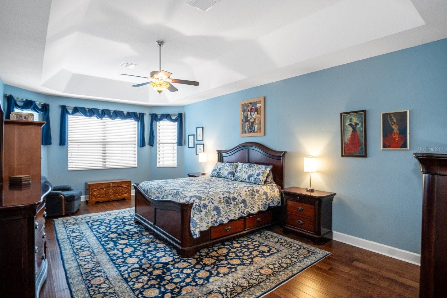 Listing photo id 17 for 8511 White Poplar Drive
