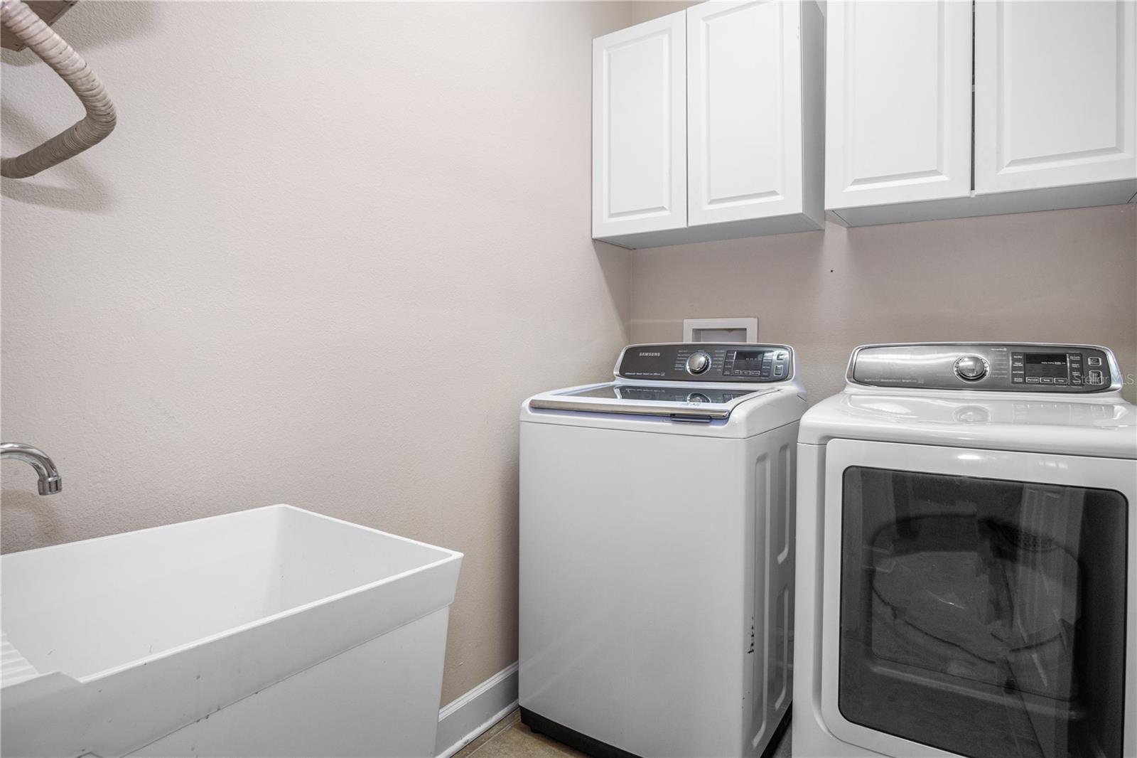 Listing photo id 36 for 8511 White Poplar Drive