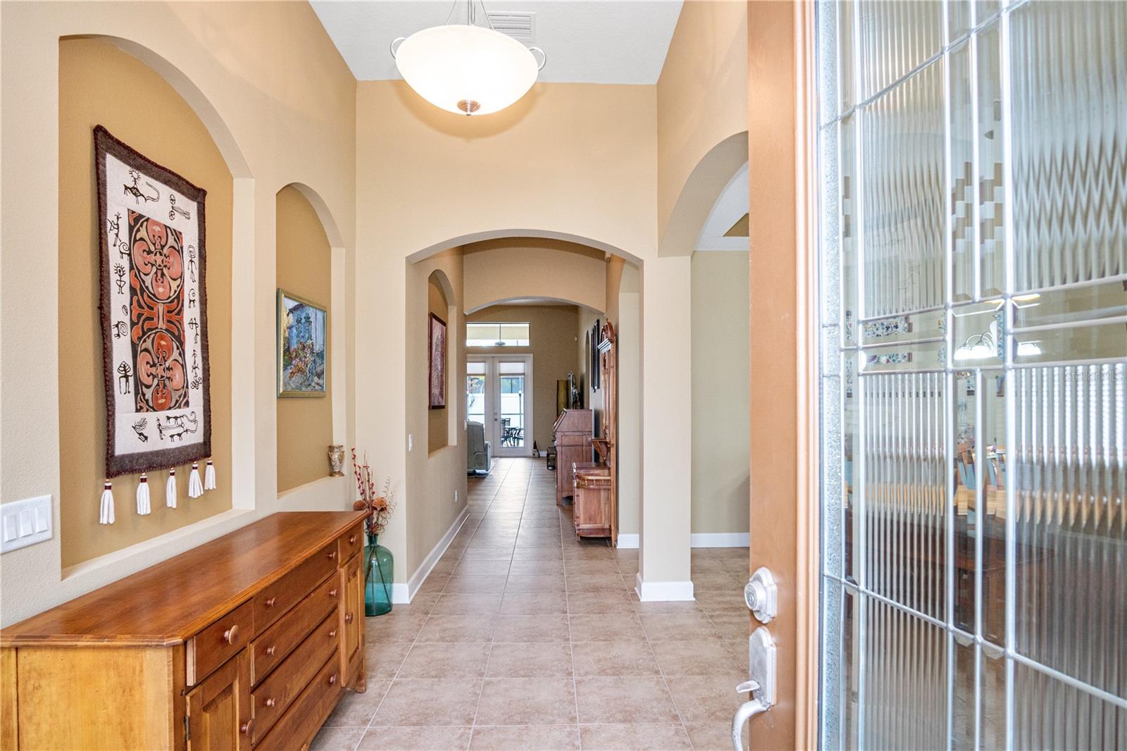 Listing photo id 4 for 8511 White Poplar Drive