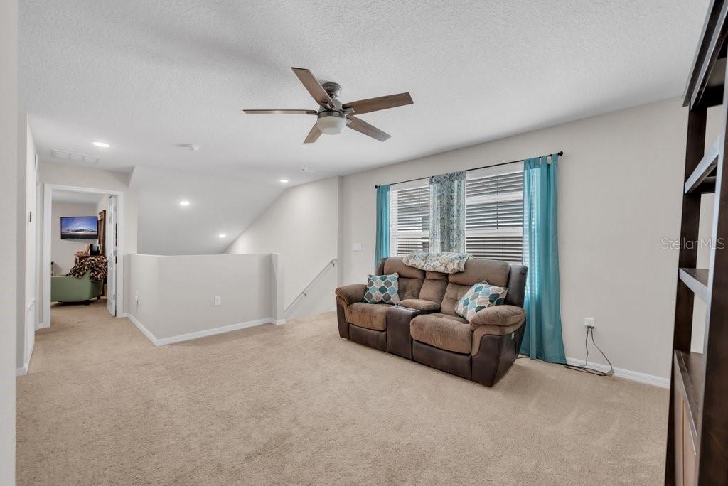 Image 16 of 36 For 14643 Brumby Ridge Avenue