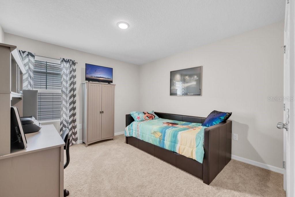 Image 26 of 36 For 14643 Brumby Ridge Avenue