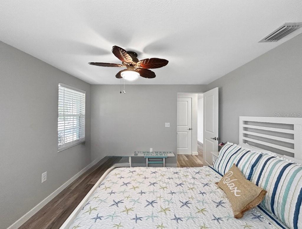 Image 2 of 15 For 10011 46th Avenue W