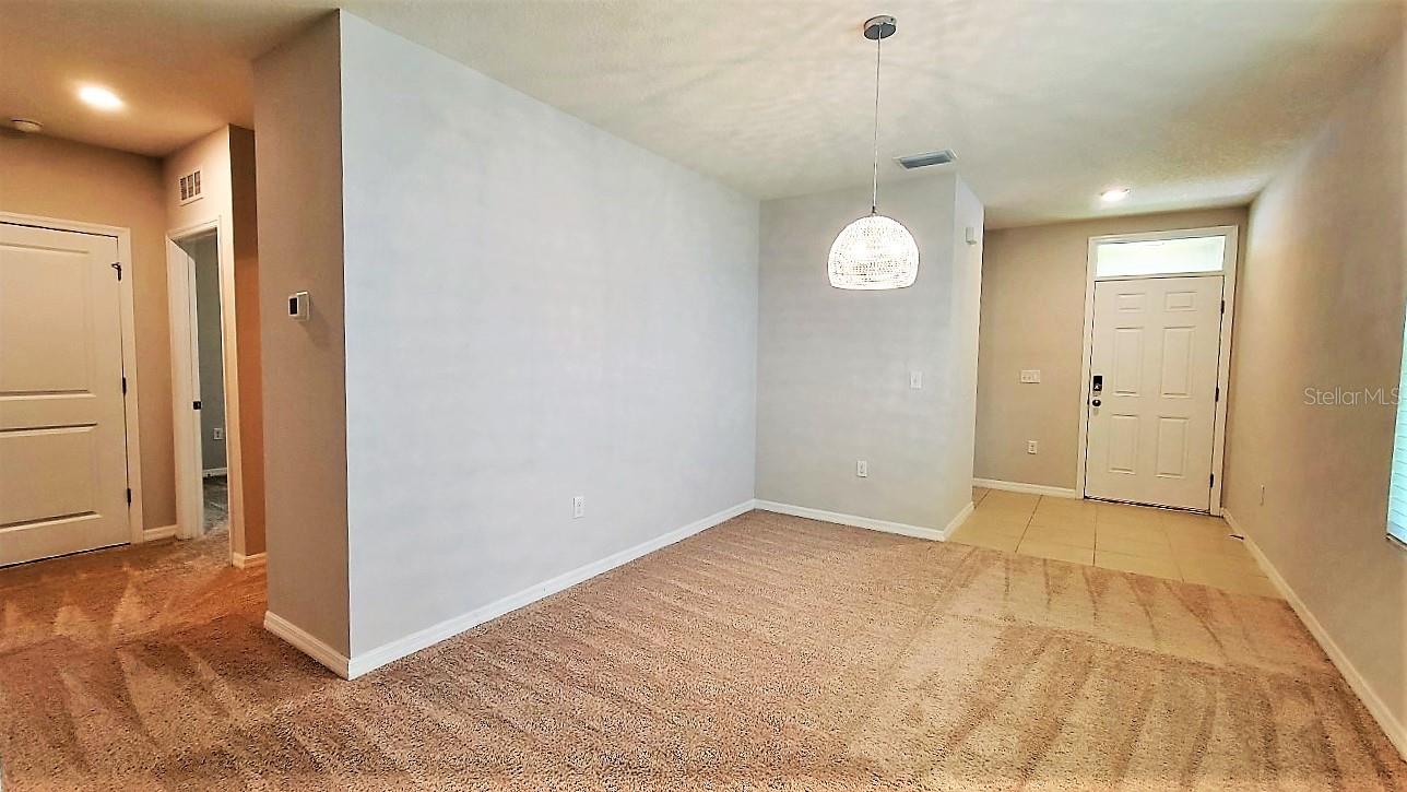 Image 4 of 24 For 10920 Carlton Fields Drive