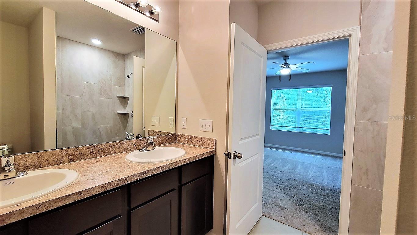Image 9 of 24 For 10920 Carlton Fields Drive