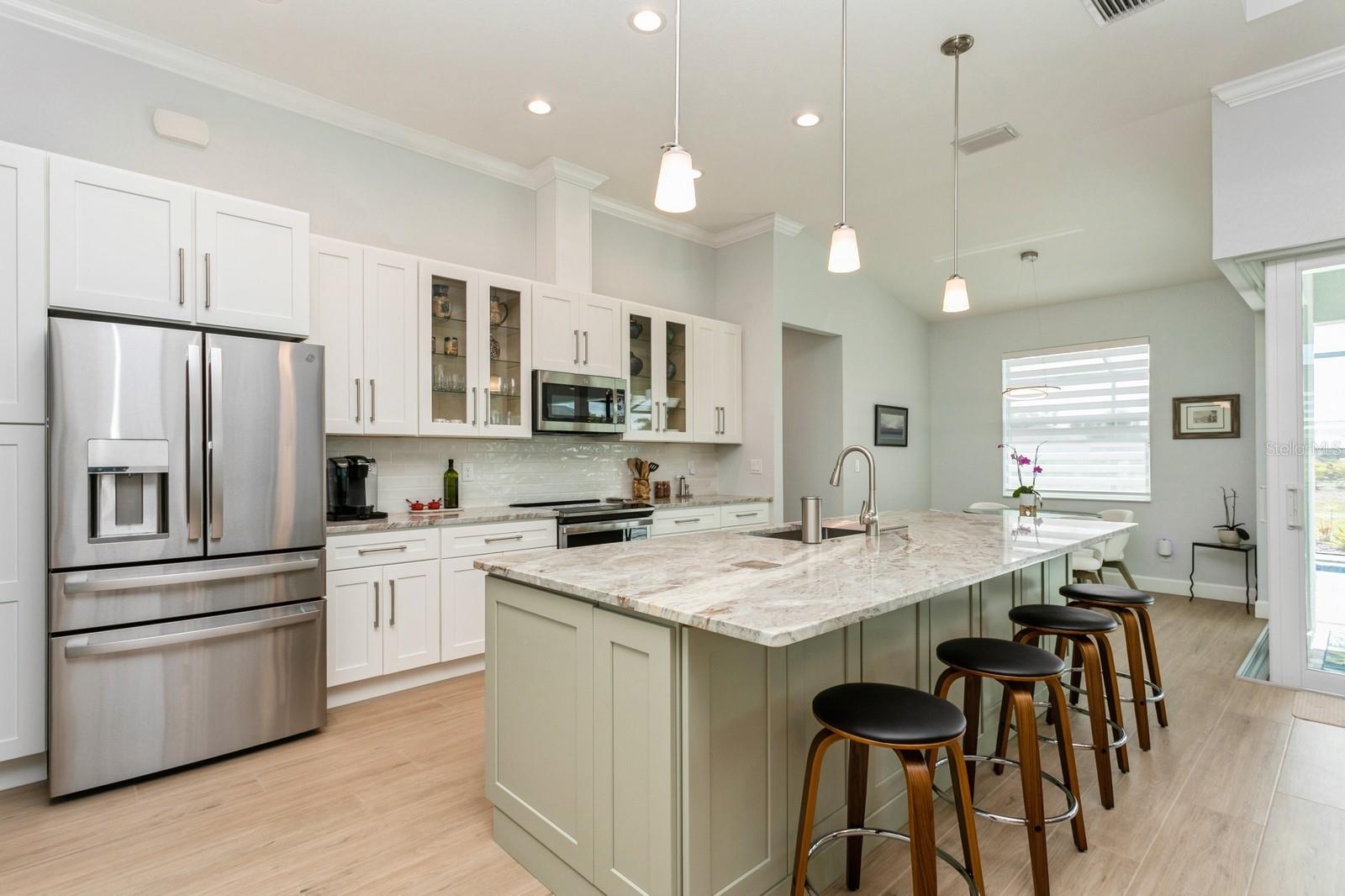 Image 13 of 57 For 180 Rotonda Boulevard N