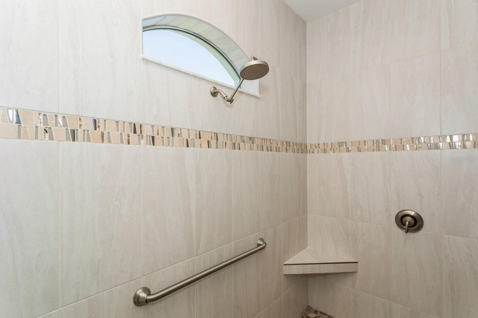Image 34 of 57 For 180 Rotonda Boulevard N