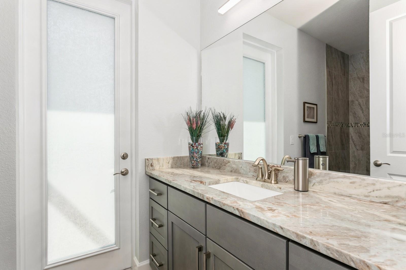 Image 40 of 57 For 180 Rotonda Boulevard N