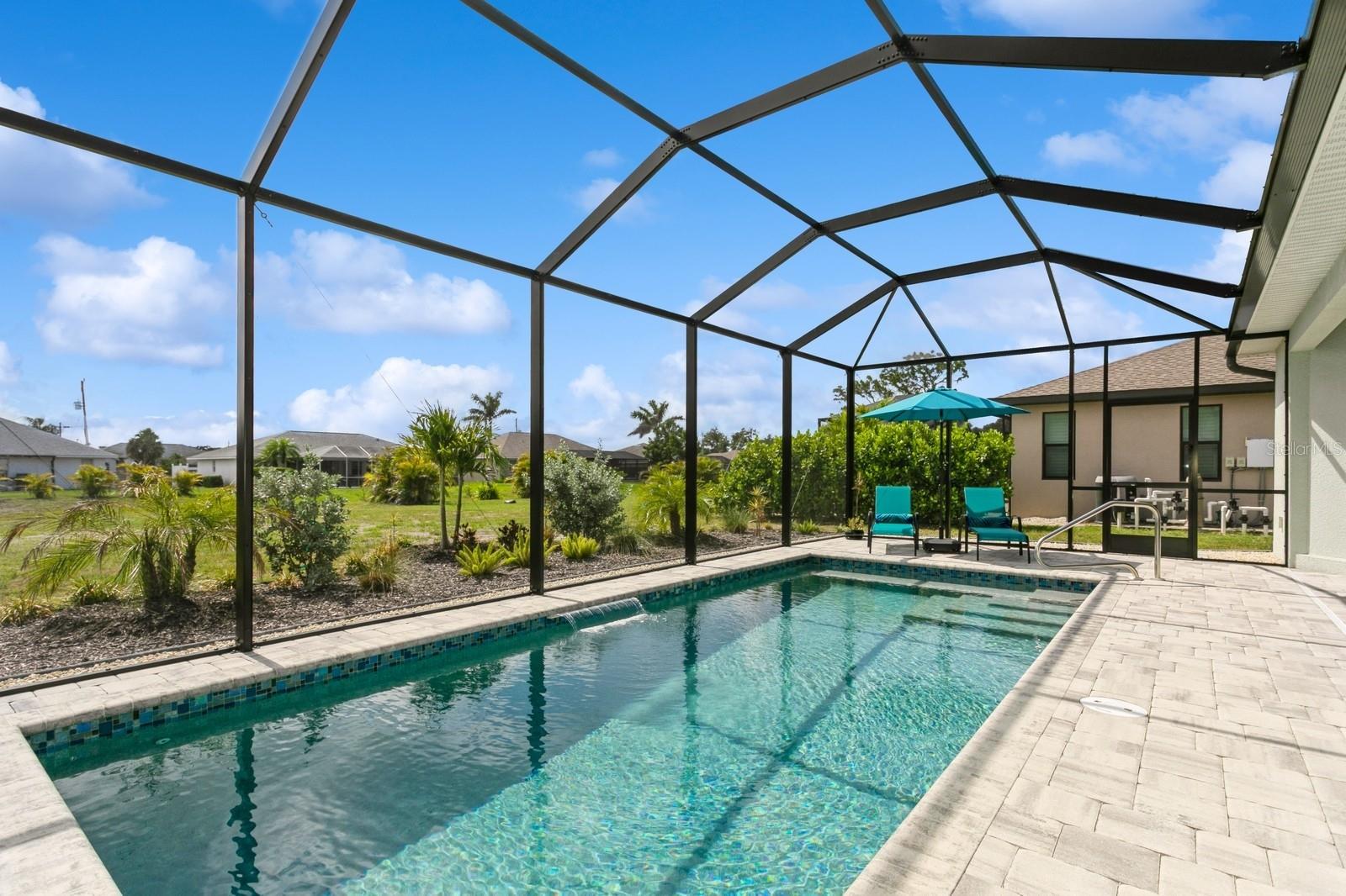 Image 47 of 57 For 180 Rotonda Boulevard N