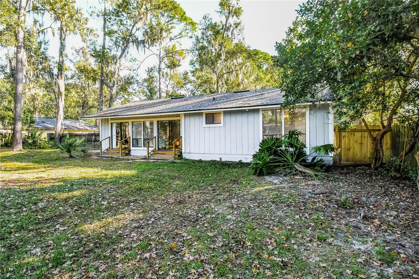 Image 15 of 16 For 10952 Clairboro Road E