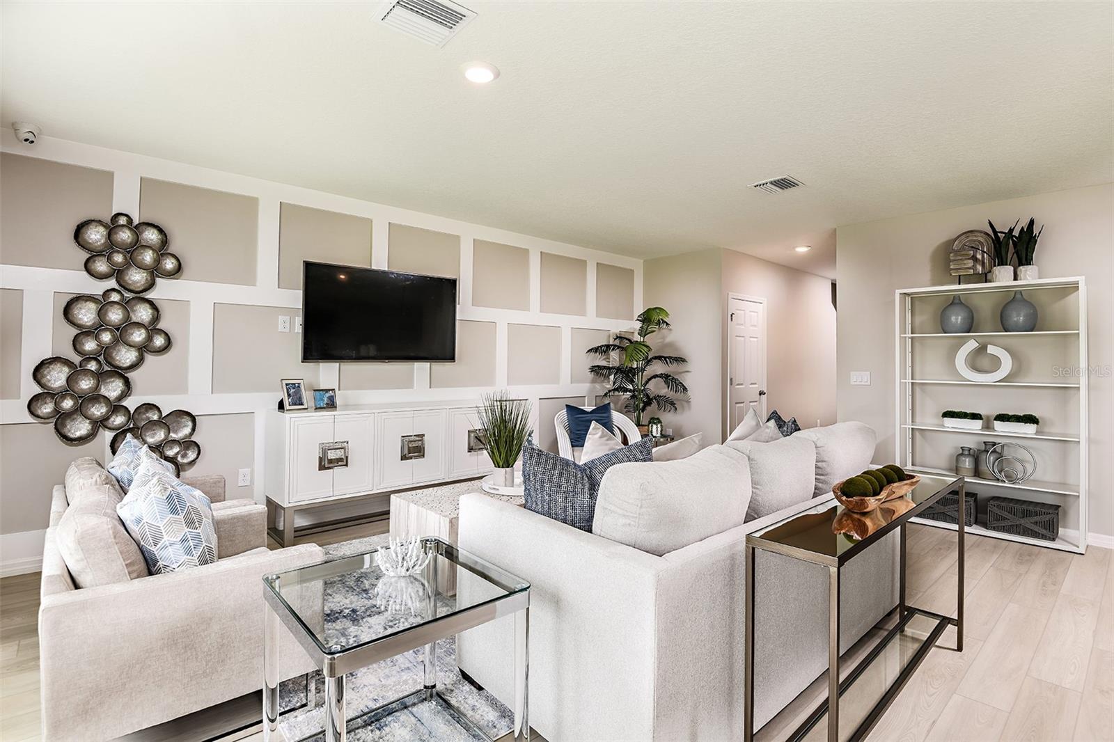 Image 15 of 26 For 12842 Canter Call Road