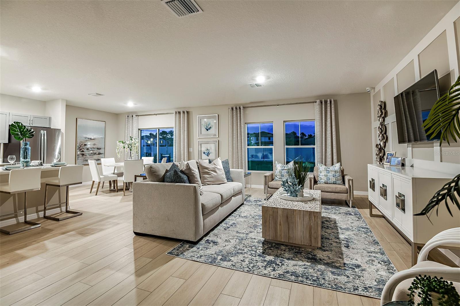 Image 19 of 26 For 12842 Canter Call Road
