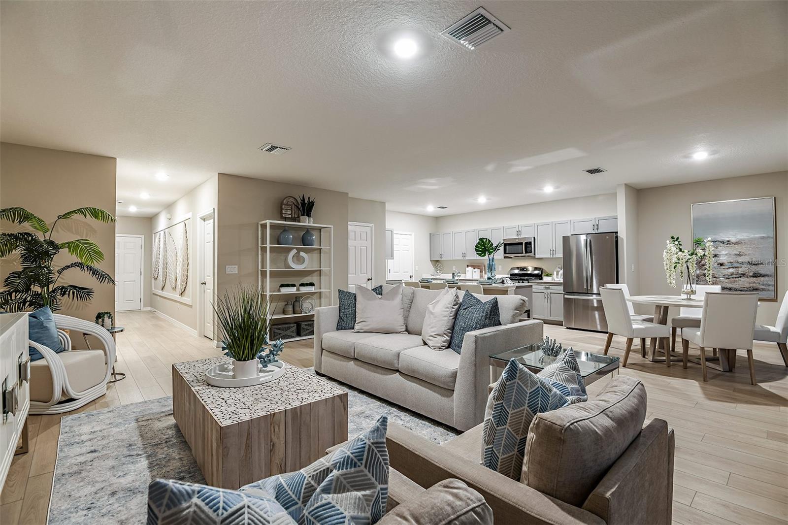 Image 21 of 26 For 12842 Canter Call Road