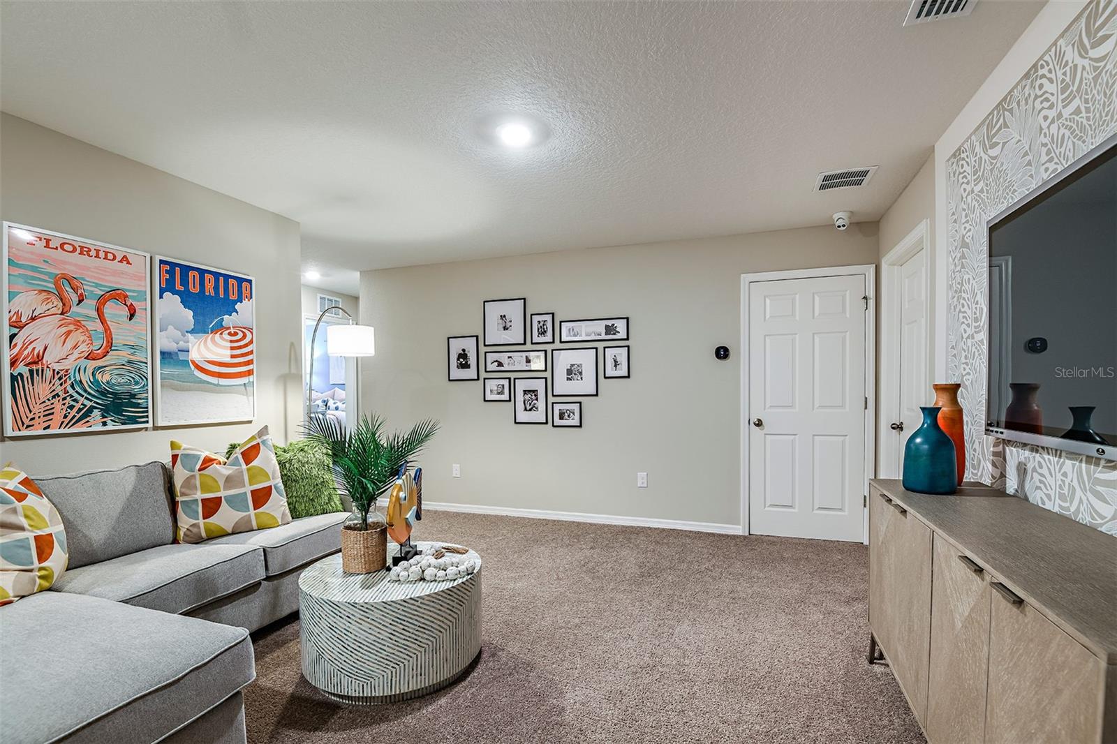 Image 22 of 26 For 12842 Canter Call Road