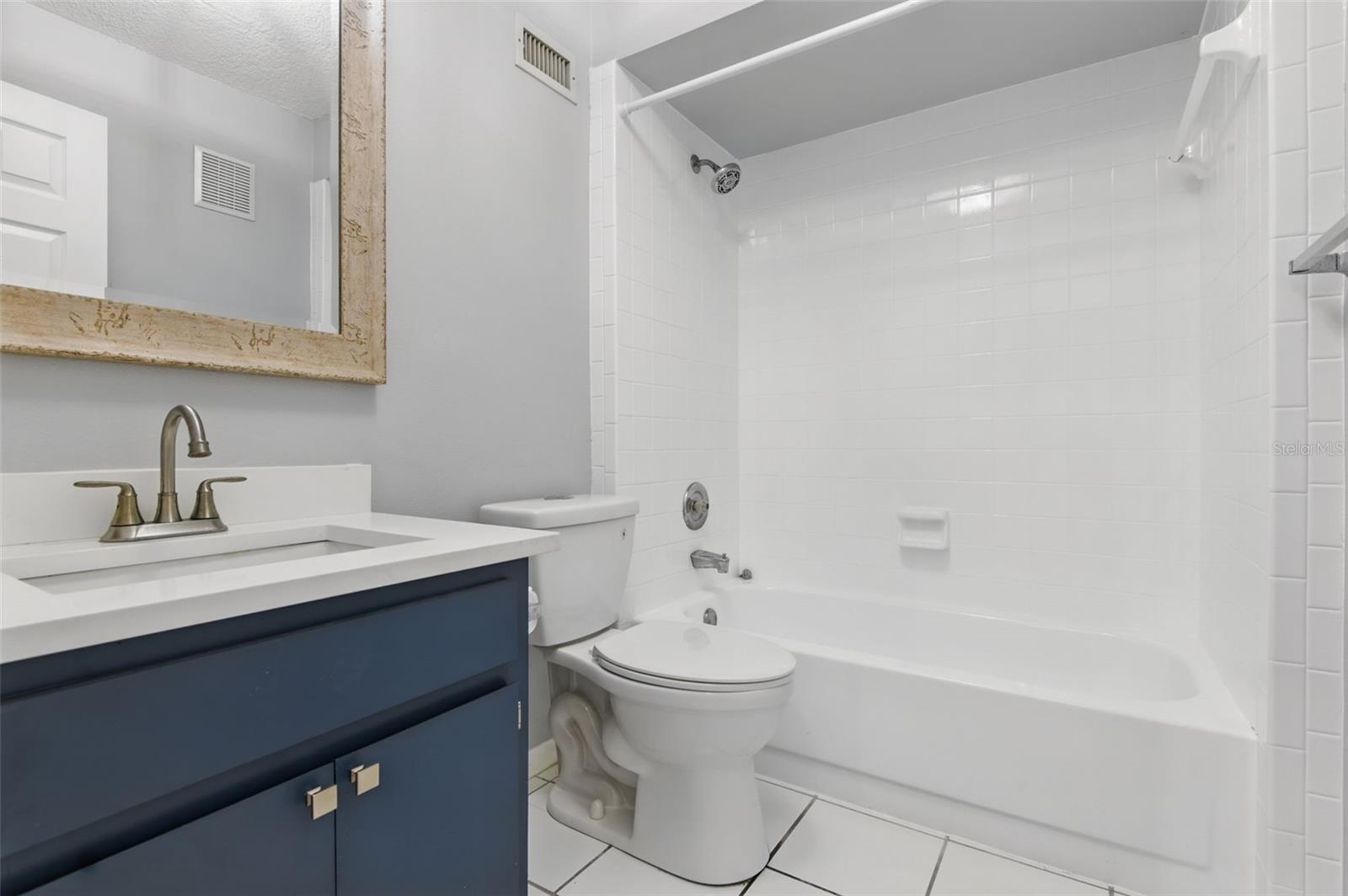 Image 20 of 33 For 16109 Rambling Vine Drive E