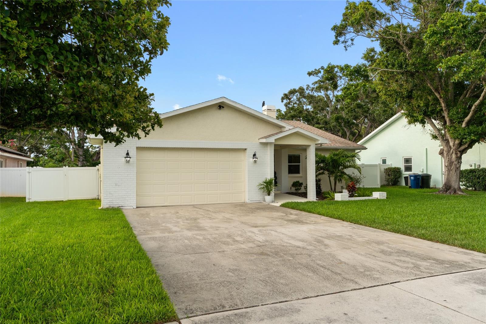 Image 41 of 45 For 1562 Coastal Place