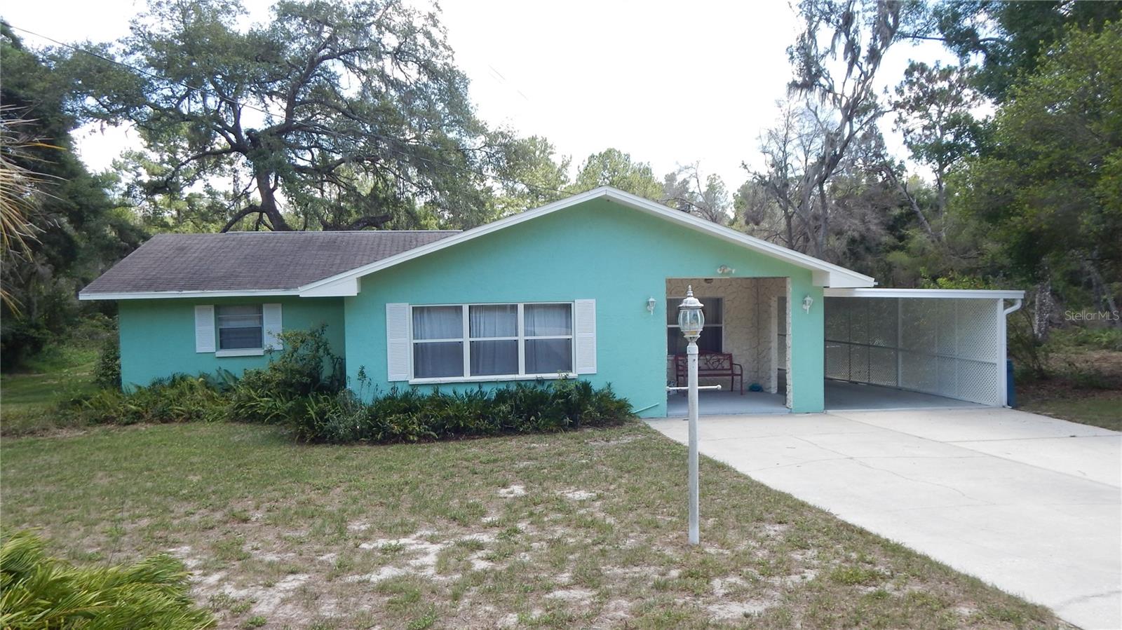Listing photo id 11 for 5287 Azalea Circle