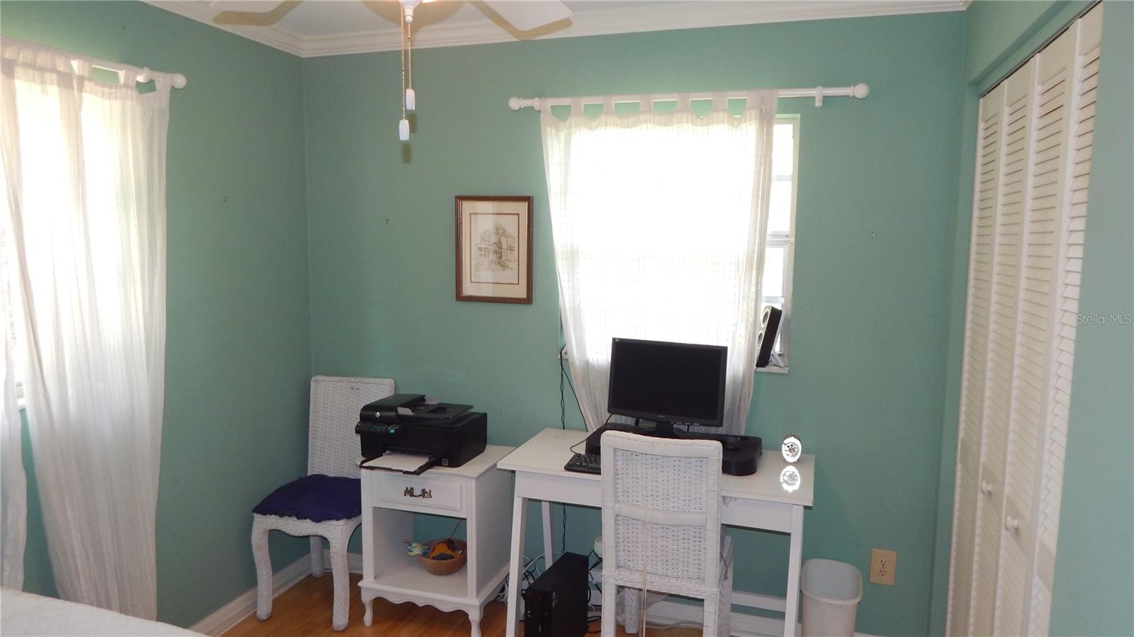 Listing photo id 27 for 5287 Azalea Circle