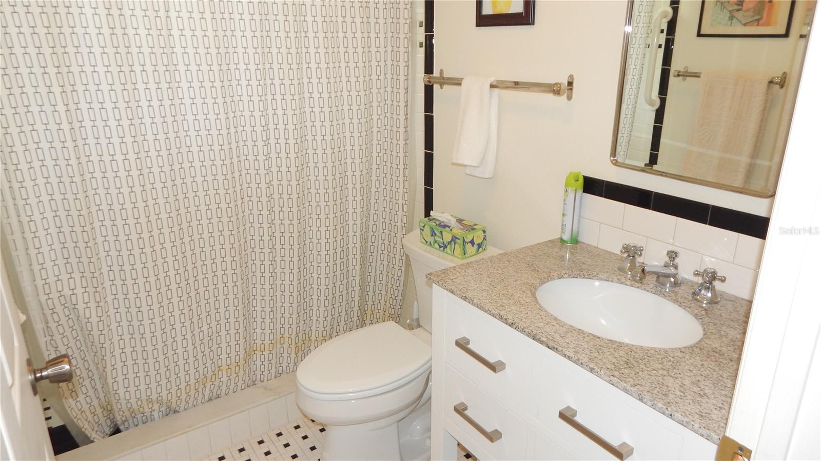 Listing photo id 29 for 5287 Azalea Circle