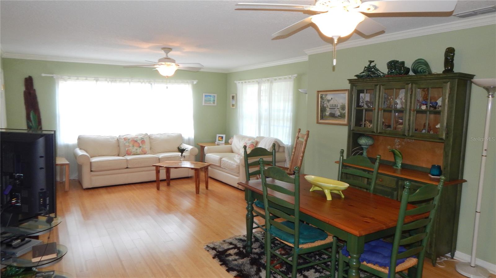 Listing photo id 40 for 5287 Azalea Circle