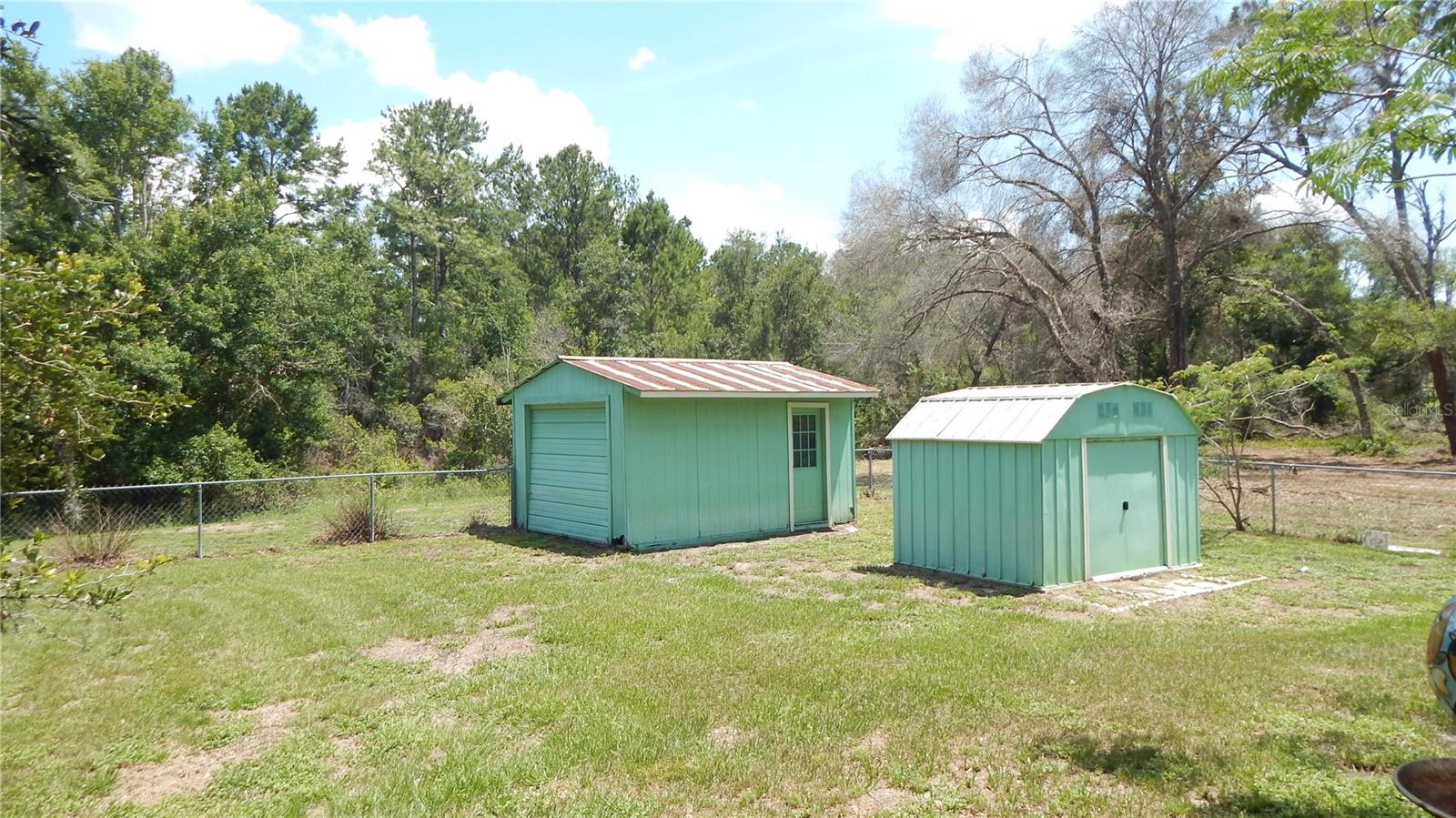 Listing photo id 46 for 5287 Azalea Circle
