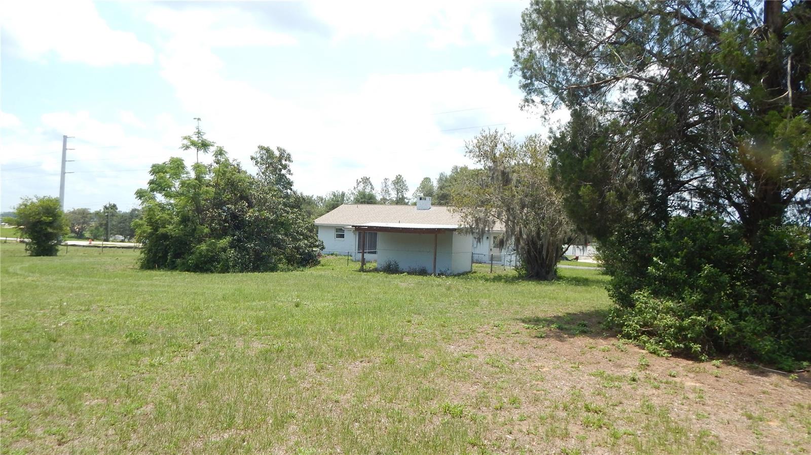 Listing photo id 3 for 5287 Azalea Circle