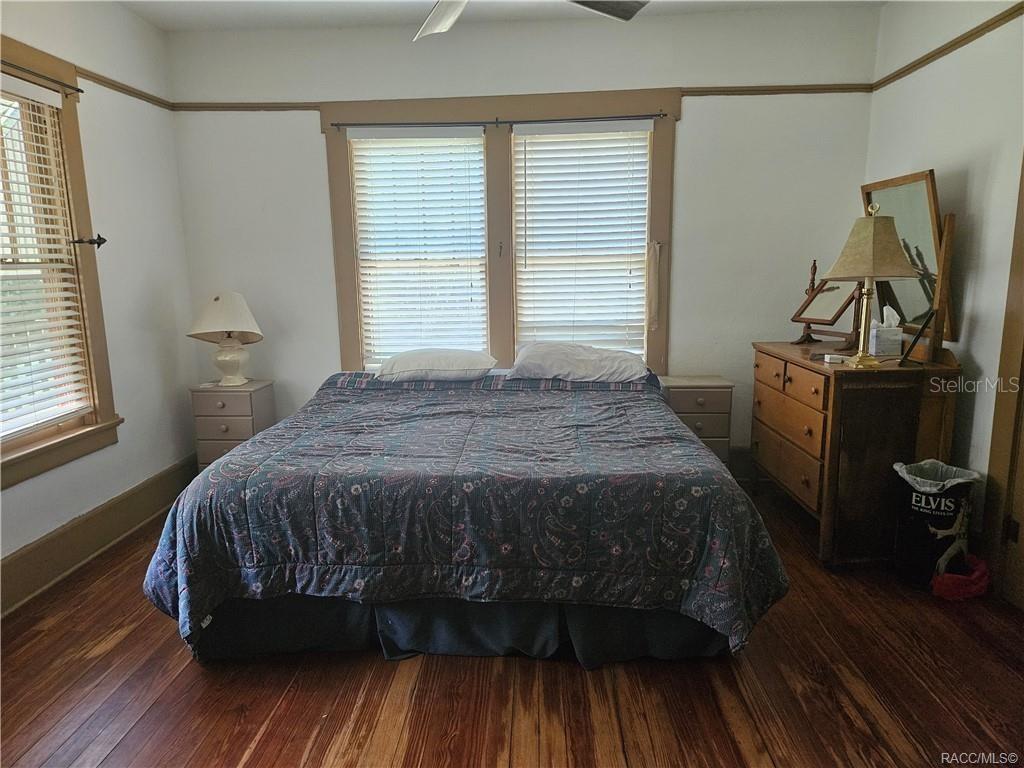 Image 20 of 72 For 754 2nd Avenue