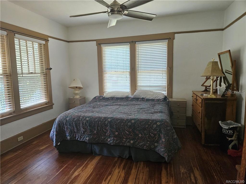 Image 21 of 72 For 754 2nd Avenue