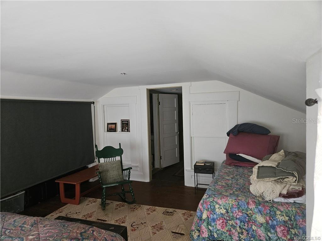 Image 38 of 72 For 754 2nd Avenue