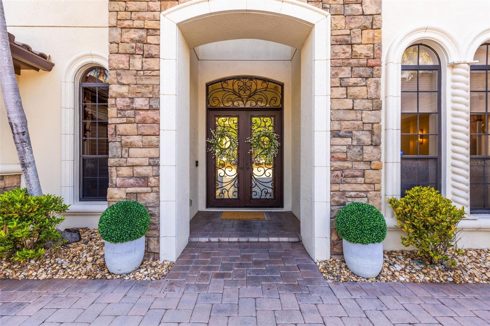 Listing photo id 5 for 17301 Ladera Estates Boulevard
