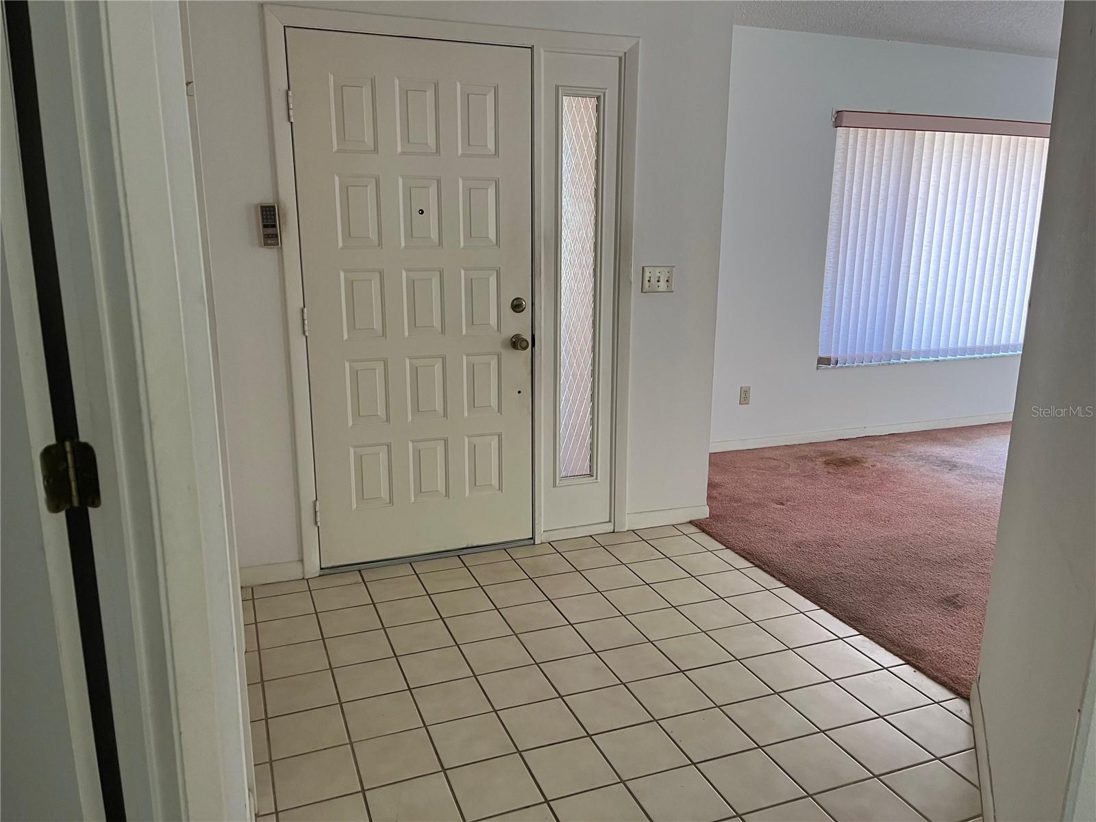 Listing photo id 0 for 8130 Shalom Drive