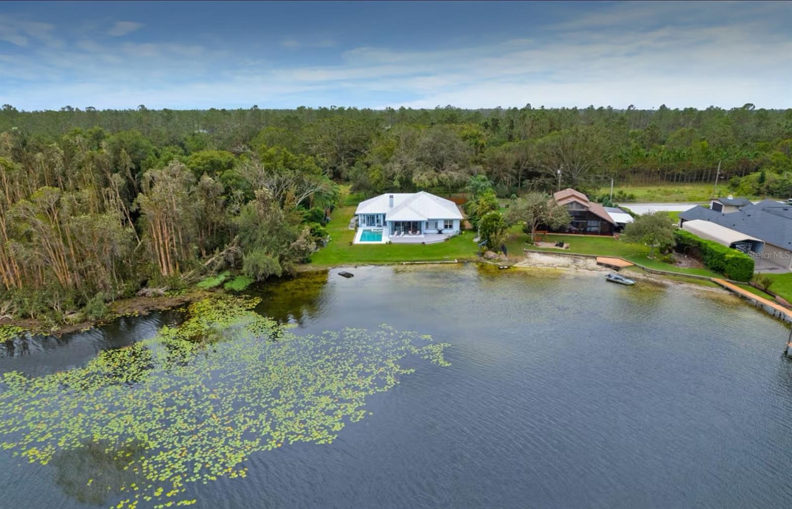 Listing photo id 0 for 8701 Lake Calm Lane