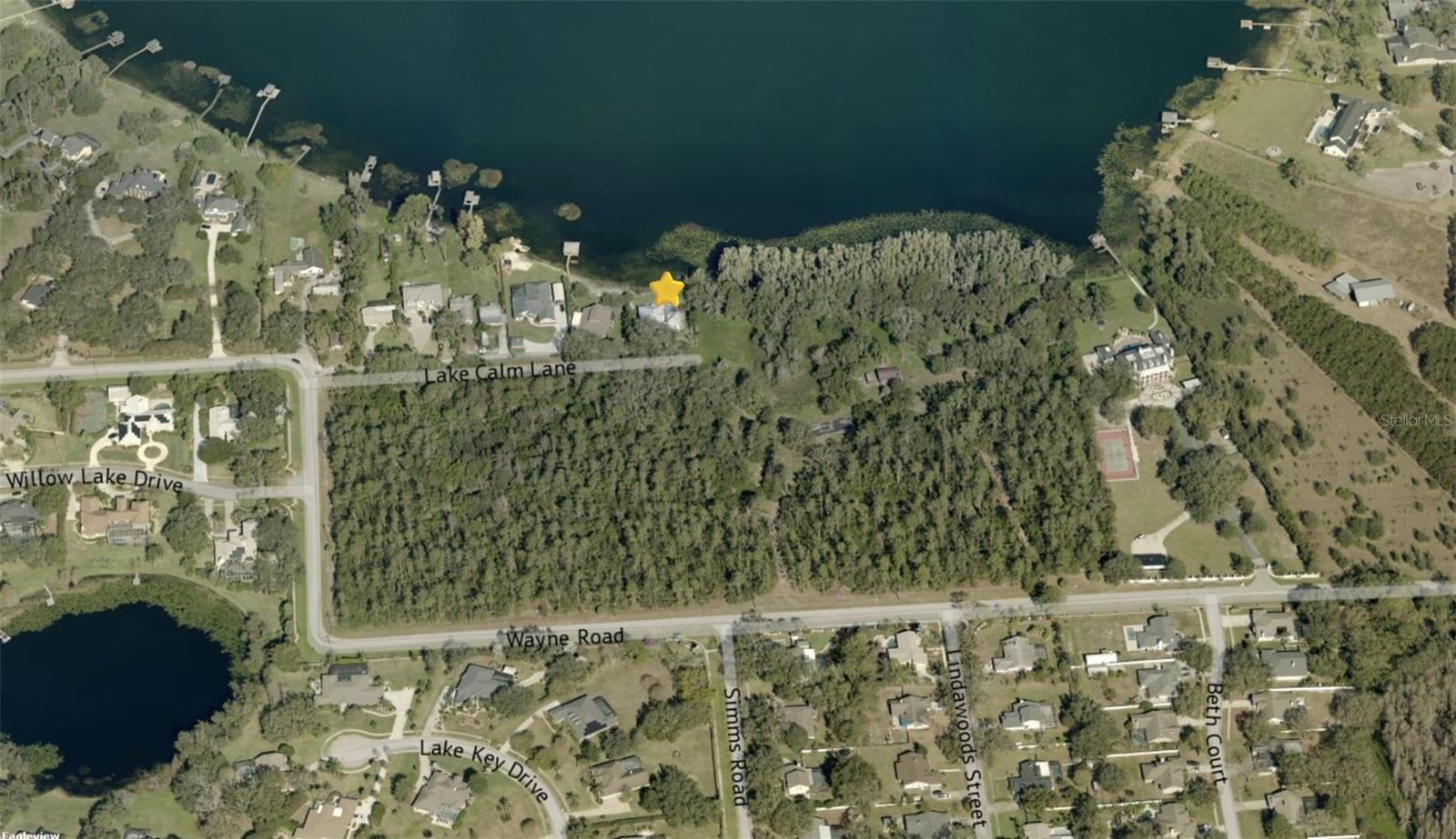 Listing photo id 37 for 8701 Lake Calm Lane